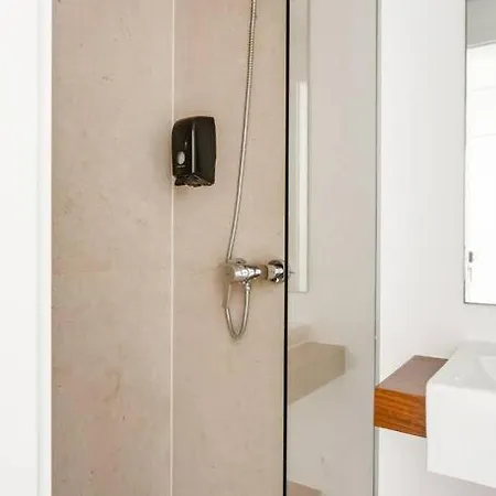 Casa Do Pai House * אלדיה דו מקו